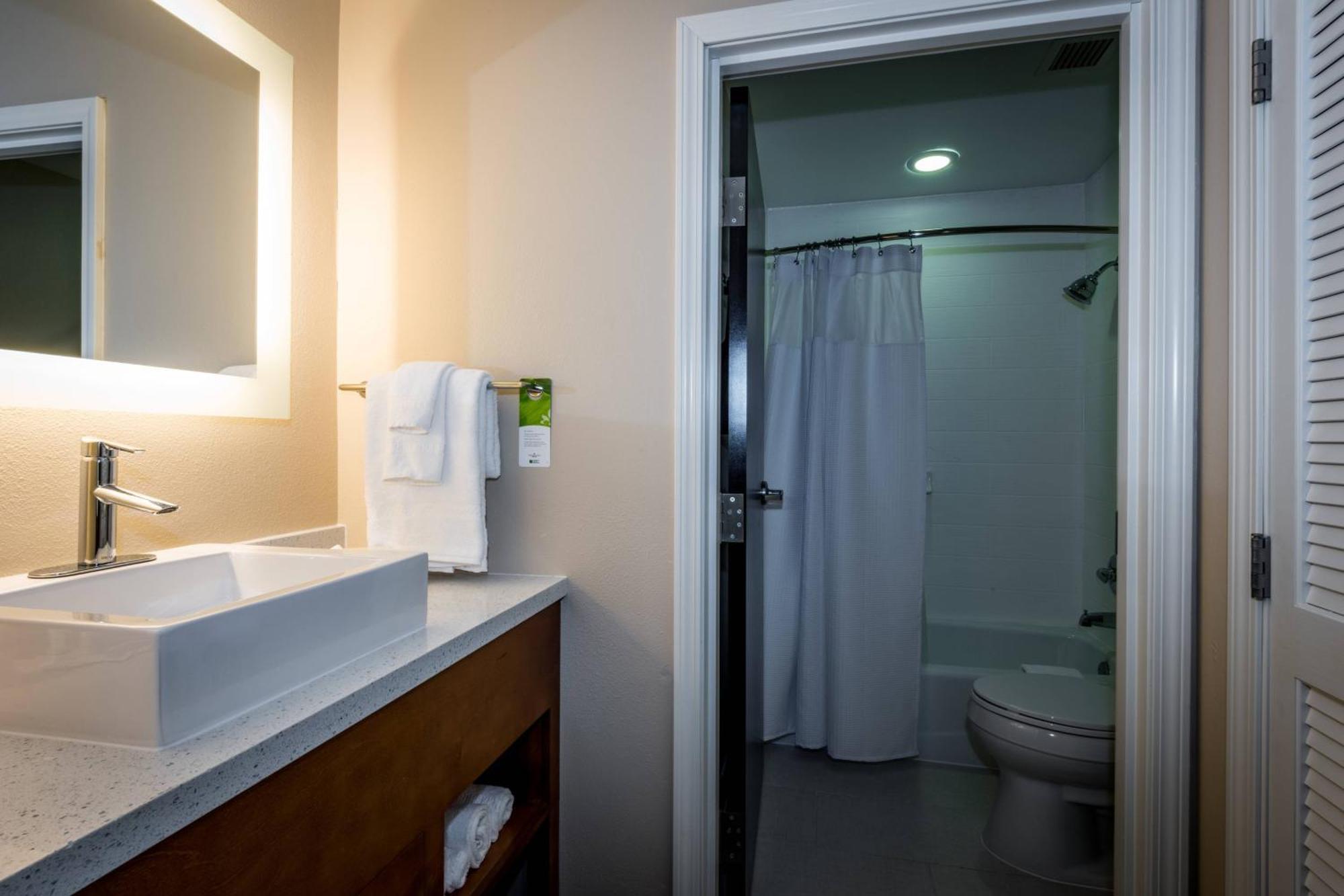 Springhill Suites By Marriott Denton Buitenkant foto